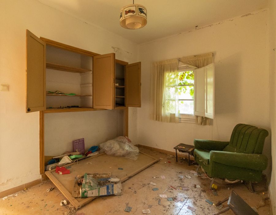 Eviction and Foreclosure Cleanouts by Dem Junk Guys